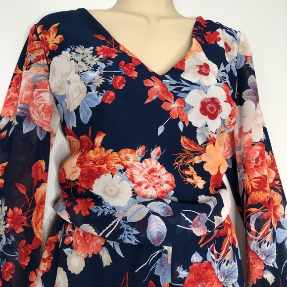 ⭐️4/$25 B Darlin navy floral wide sleeve romper S - Picture 5 of 8